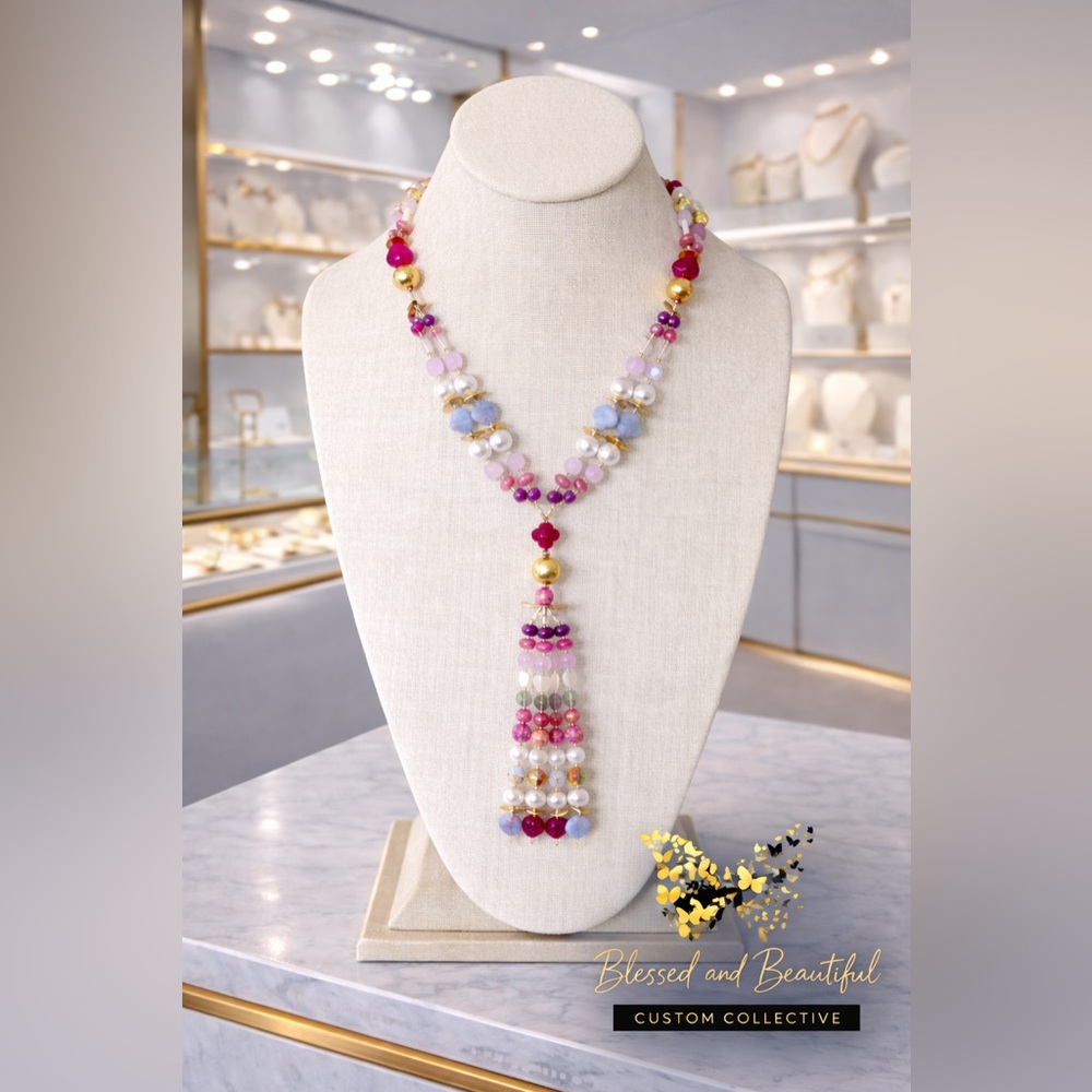 Elegant Multicolor Beaded Necklace